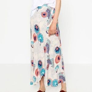 Zara beautiful floral print wrap skirt